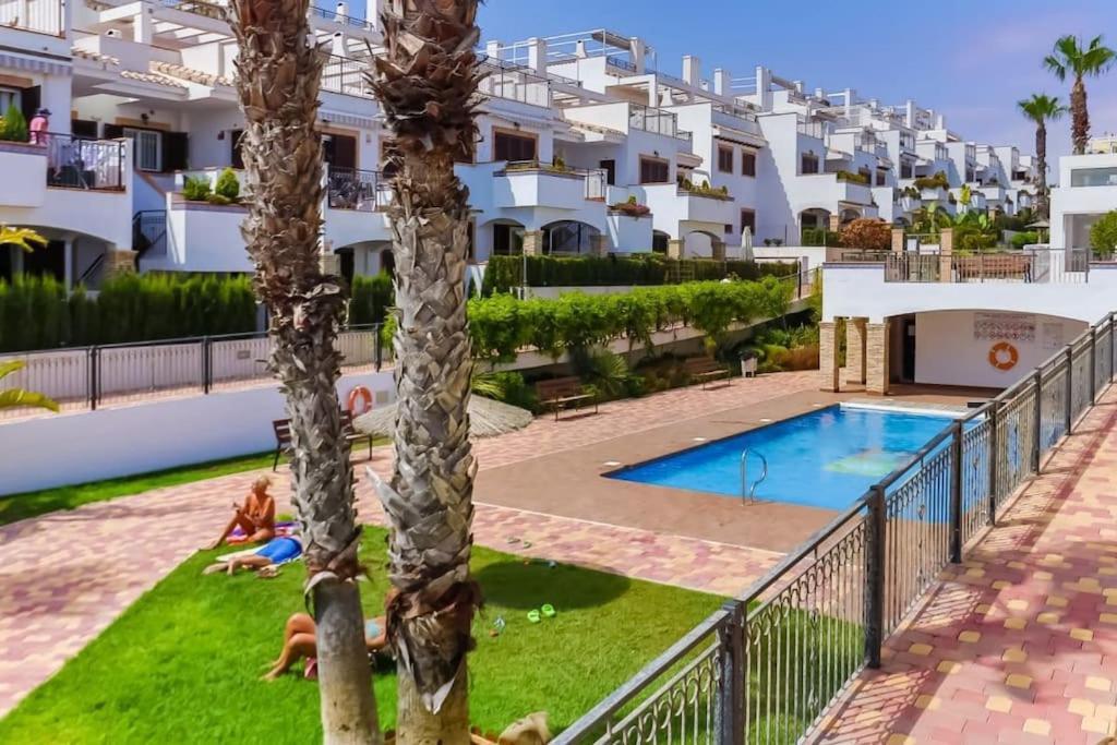 Azul Beach By La Mata Beach Torrevieja Eksteriør billede